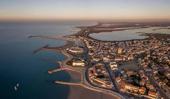 Apartment Appartement Duplex Climatise Le Trident Saintes-Maries-de-la-Mer